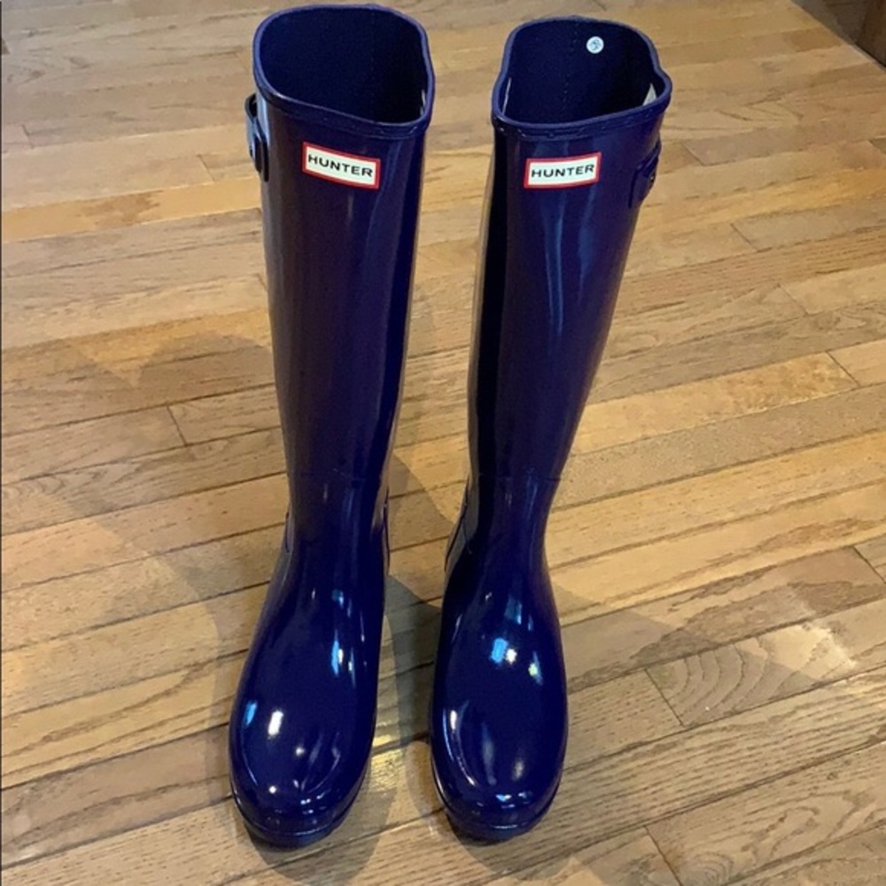 Size 8 Hunter Boots Refined Gloss in Neptune